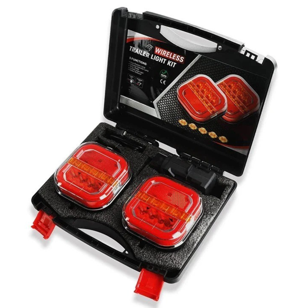 Image of KHAAS TowBeam™ Wireless Magnetic Trailer Lights, showing the contents of what is in the box