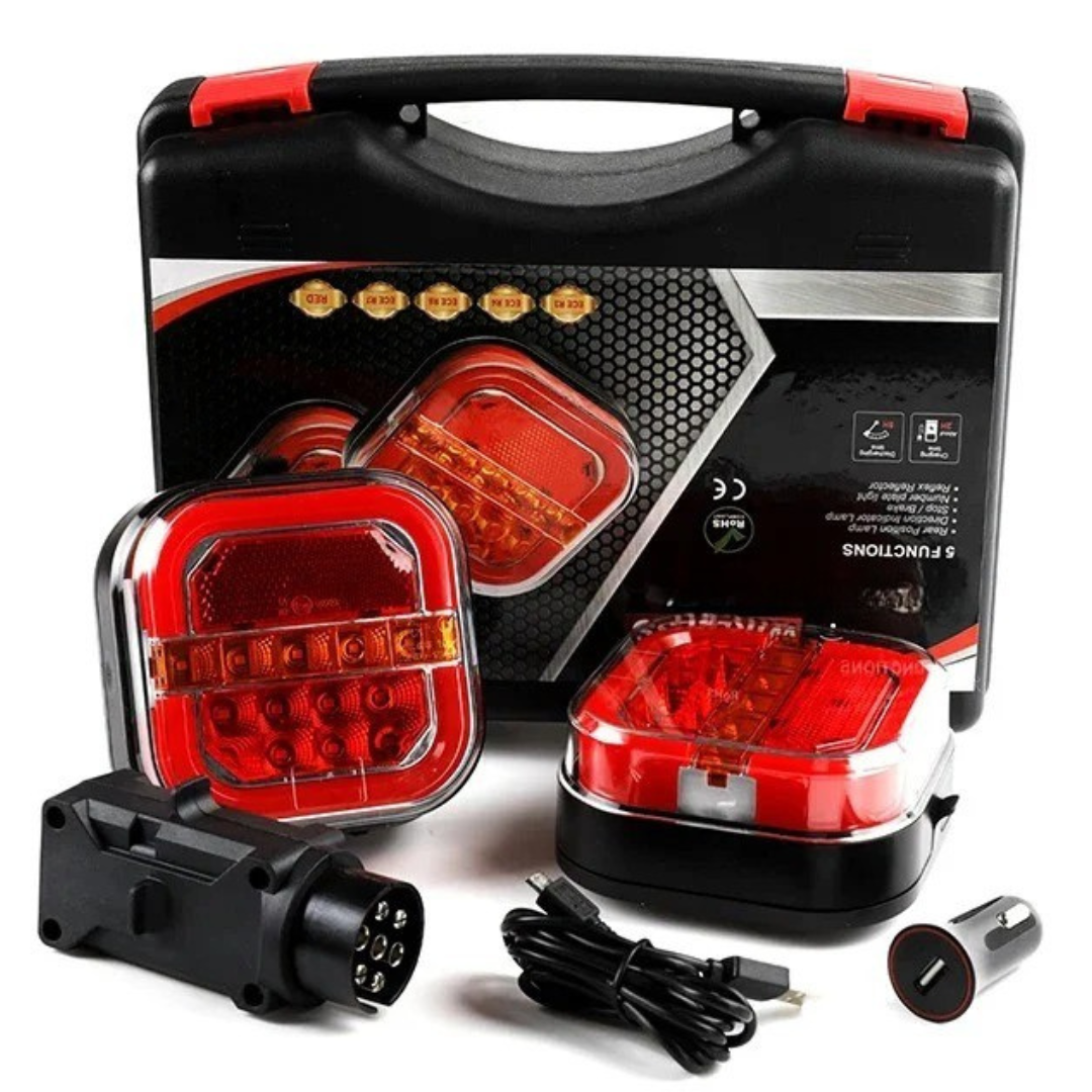Image of KHAAS TowBeam™ Wireless Magnetic Trailer Lights, showing what is in the box