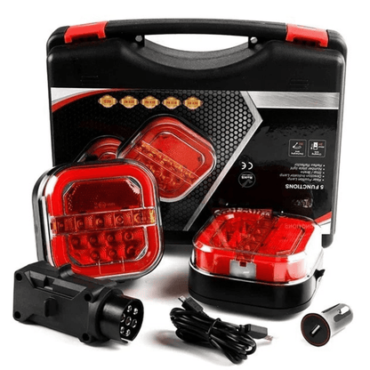 Image of KHAAS TowBeam™ Wireless Magnetic Trailer Lights, showing what is in the box 